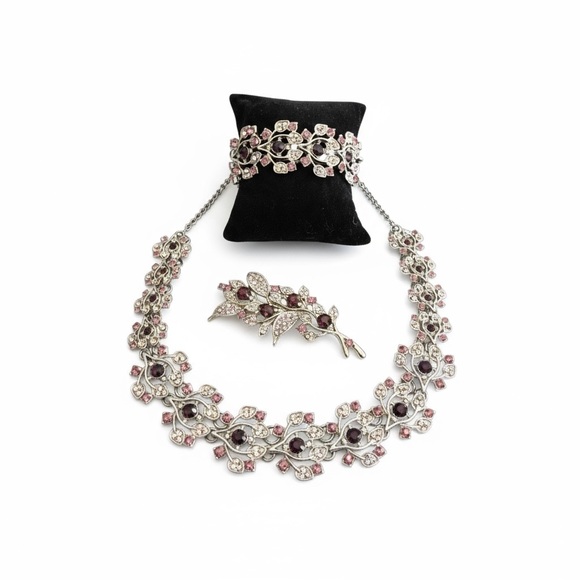 💎✨ Danbury Mint Necklace, Bracelet & Brooch Set – $150 ✨💎 - Picture 1 of 6